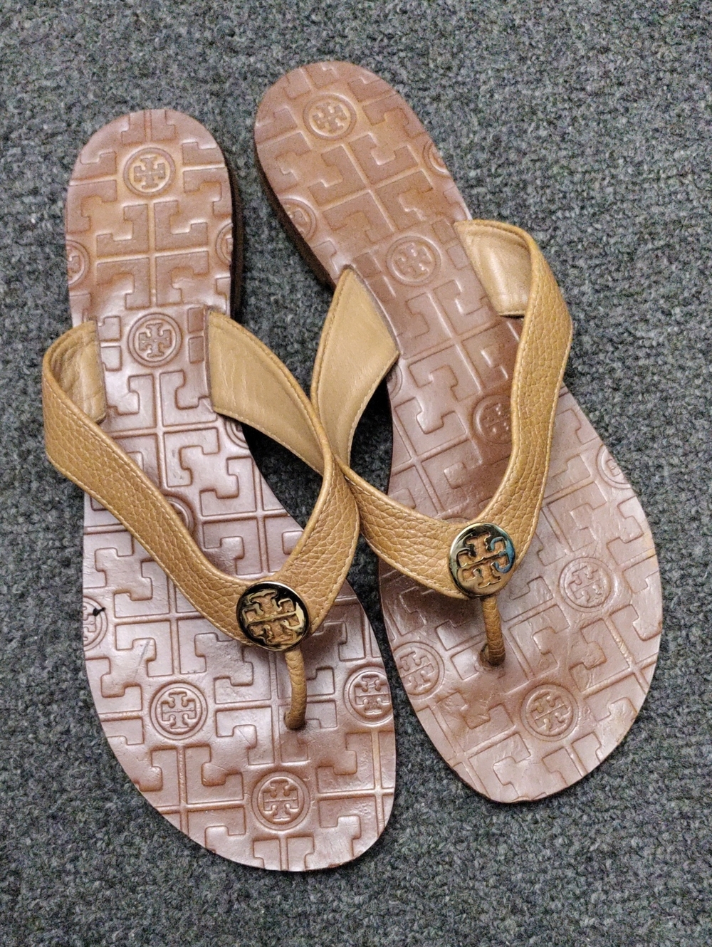 Tory Burch Tan Leather Logo Thong Sandals with Gold Medallion